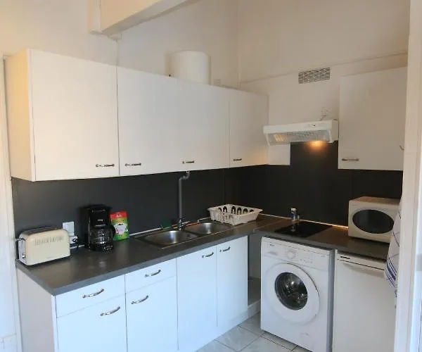 Sur A 500 M De La N 6 * Soulac-sur-Mer